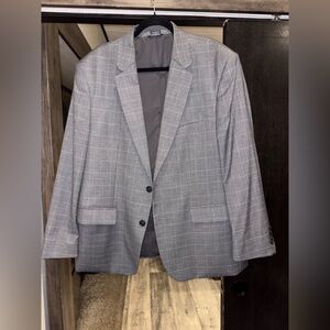 Men's Gray Checkered Blazer